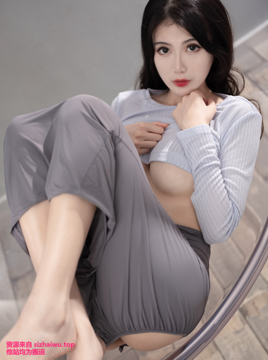 一米八的大梨子 33套合集下载-[8.79G]-死宅屋