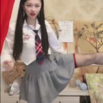 龙宝(雅儿姐) 合集下载-[9P-63V-2.73G]-死宅屋